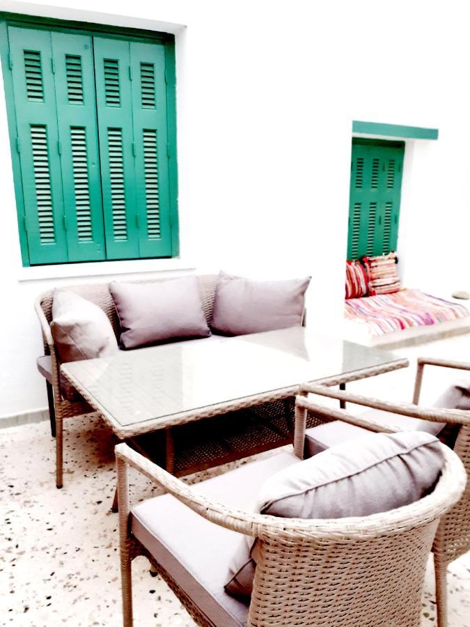 Venus Rooms Adamantas  Exterior photo
